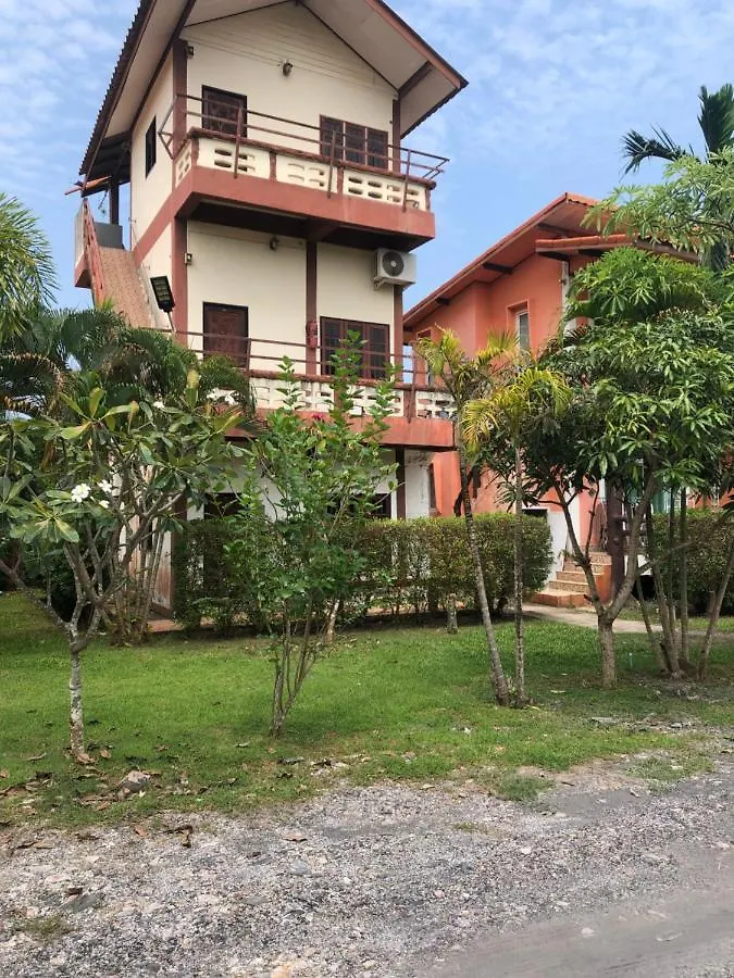 Lanta School Beach Resort Ko Lanta 0*,