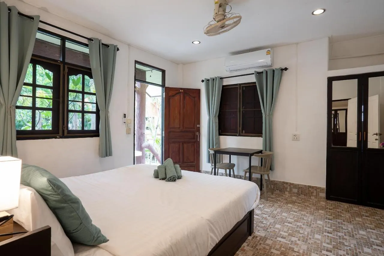Casa vacanze Lanta School Beach Resort Ko Lanta Thailandia