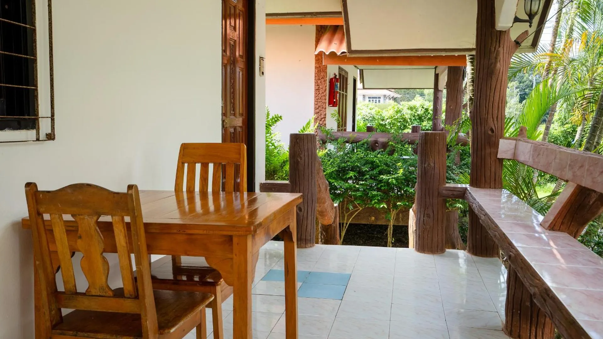 Casa vacanze Lanta School Beach Resort Ko Lanta Thailandia