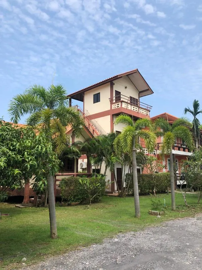 Vakantiehuis Lanta School Beach Resort Ko Lanta