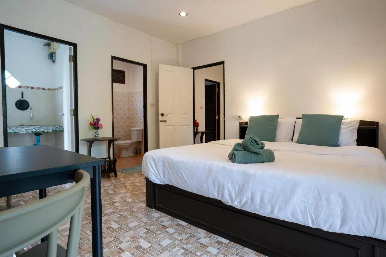 Vakantiehuis Lanta School Beach Resort Ko Lanta