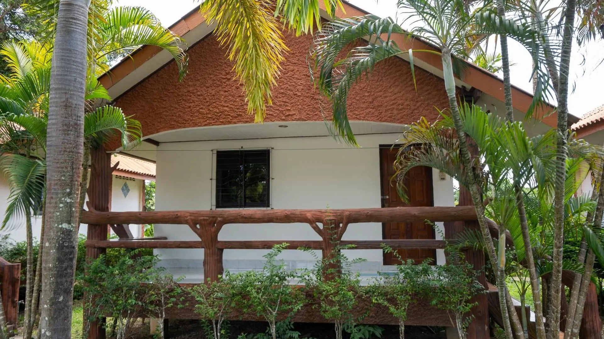 Vakantiehuis Lanta School Beach Resort Ko Lanta
