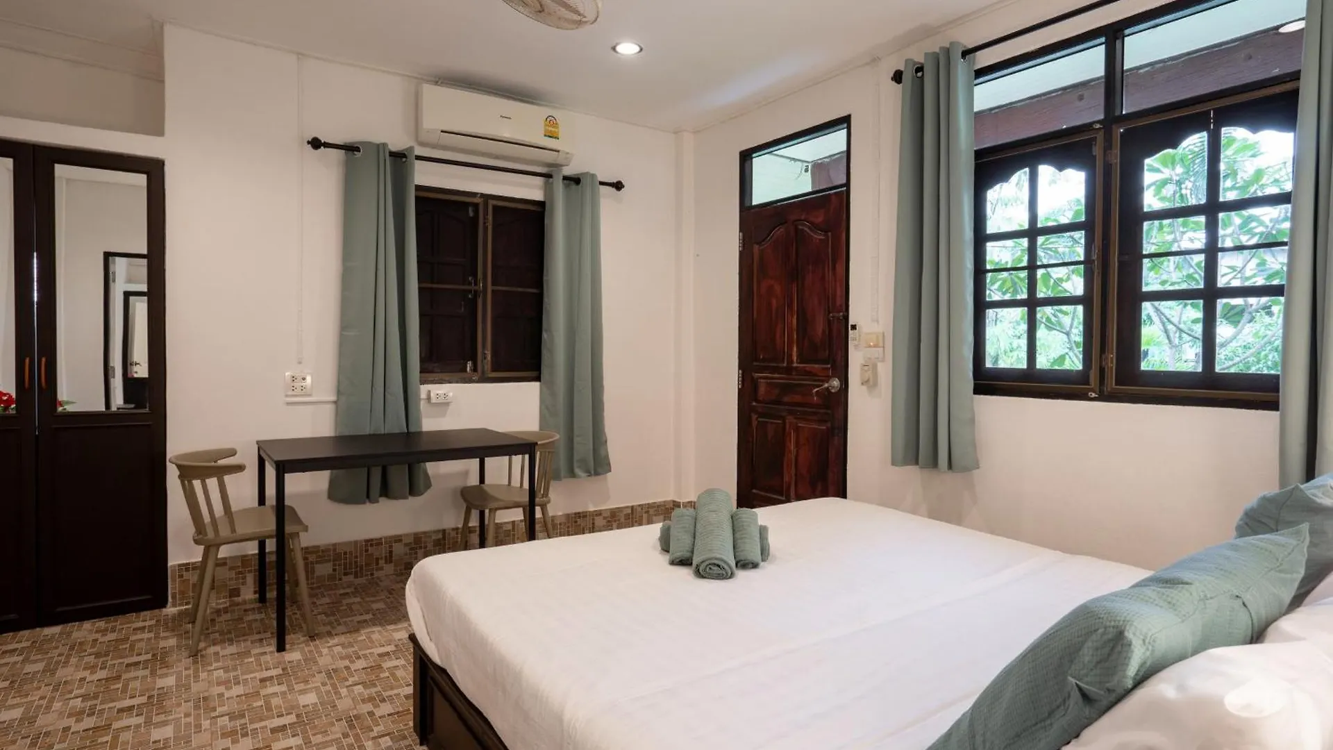 Vakantiehuis Lanta School Beach Resort Ko Lanta Thailand