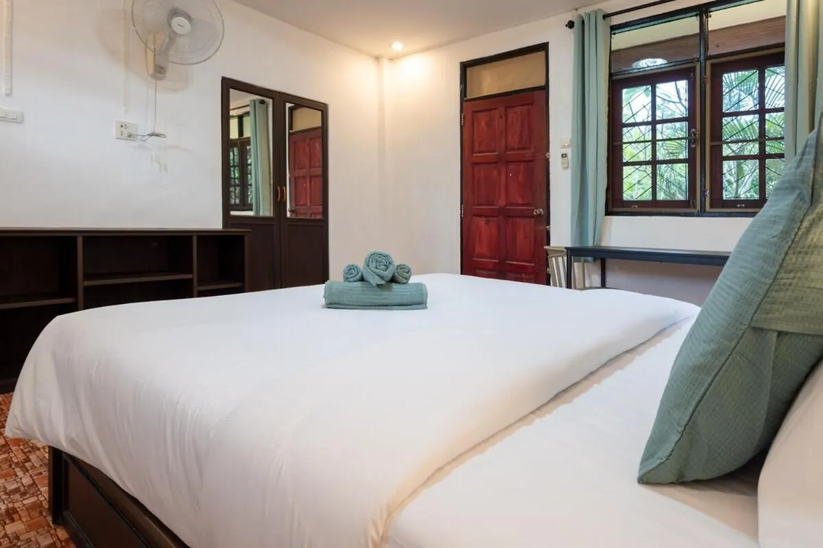 Lanta School Beach Resort Ko Lanta 0*,  Thailand